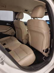 Mercedes Benz GLA 200