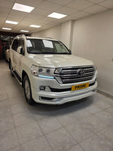 Toyota Land Cruiser AX