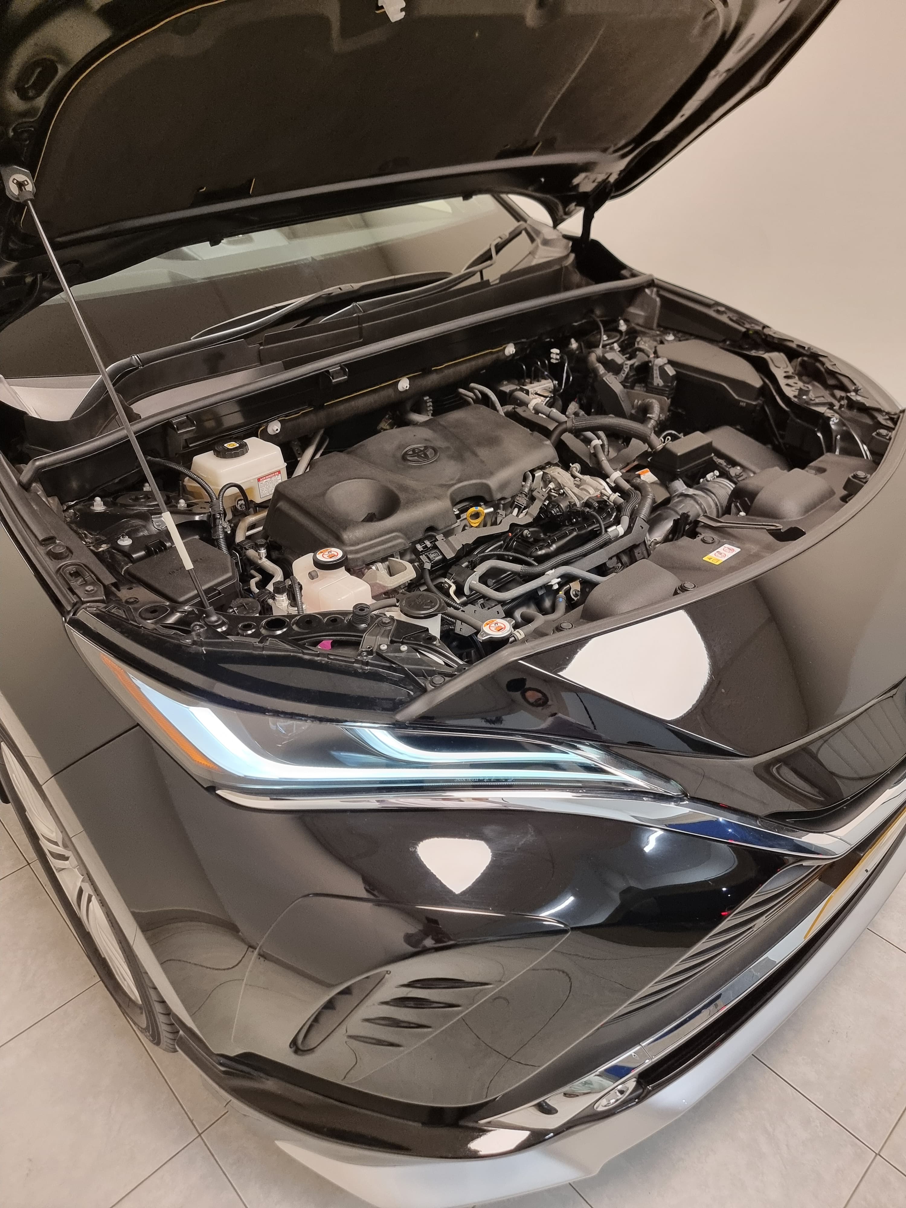 Toyota Harrier Hybrid