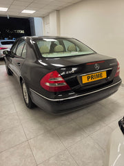 Mercedes Benz E200